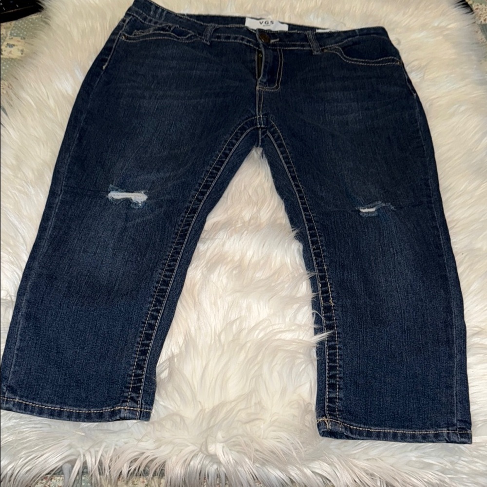 Blue Cropped Ankle Jeans with Distressed Details